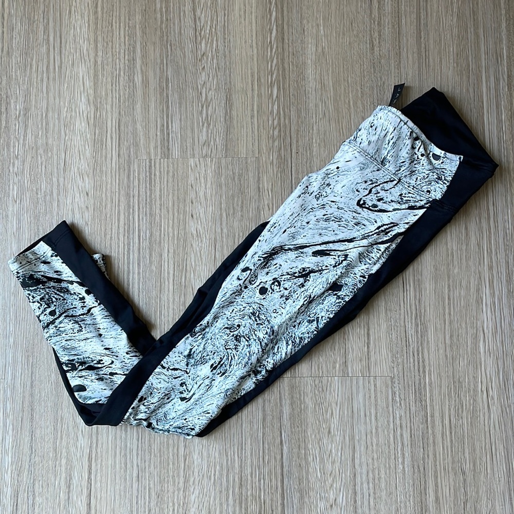 Koral marble legging